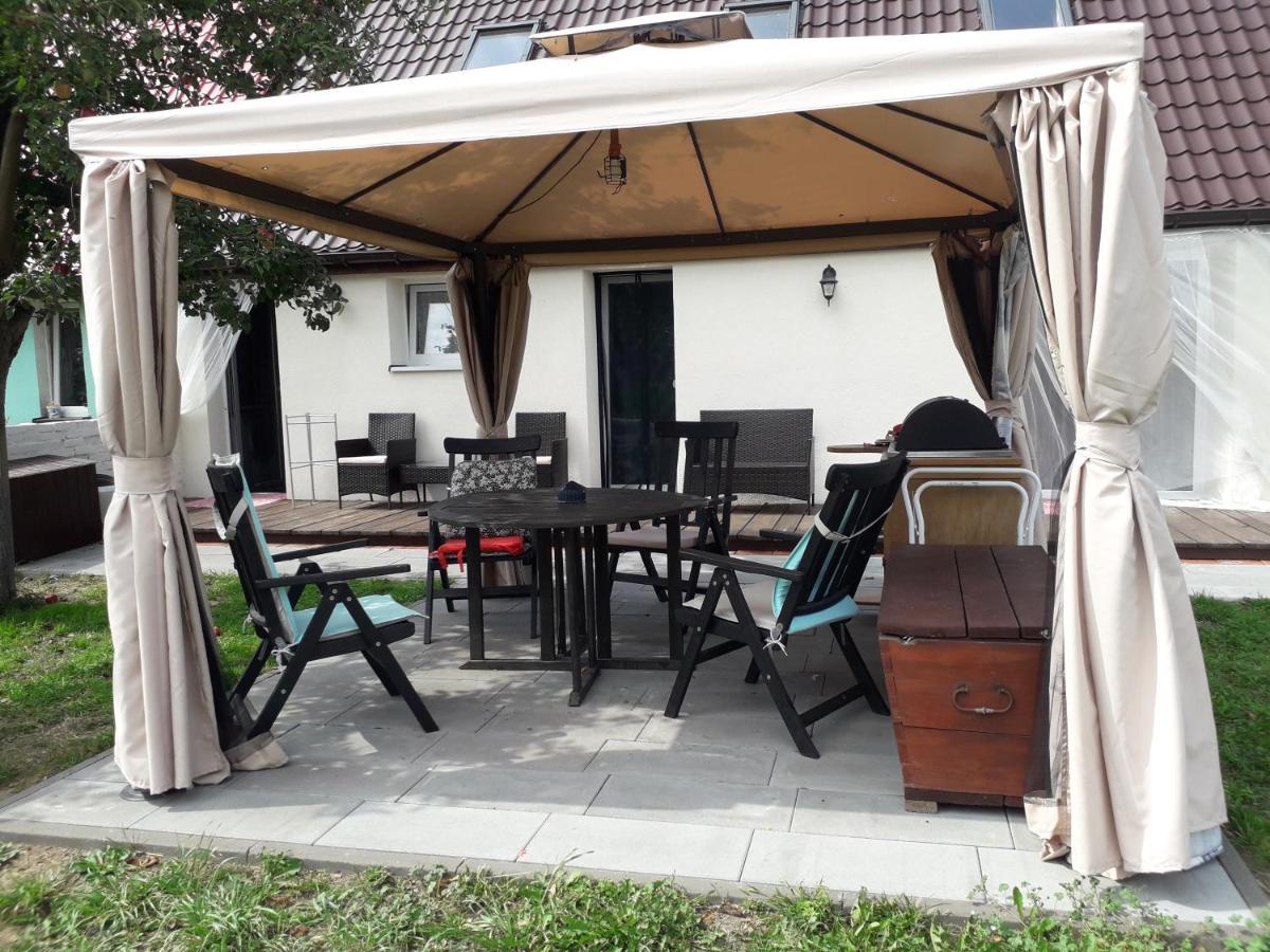 Apartamenty Nad Jeziorem Piaski 沃林 外观 照片